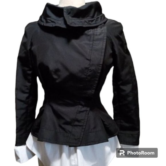 Vintage Giorgio Armani Short Black Jacket Small 4 - Picture 3 of 10